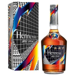 Hennessy VS Felipe Pantone...